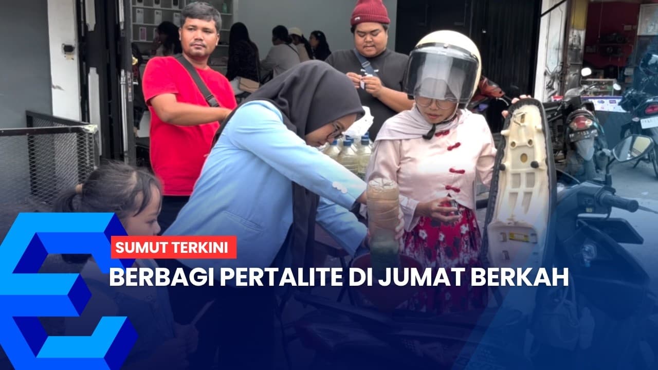 Berbagi Pertalite di Jumat Berkah