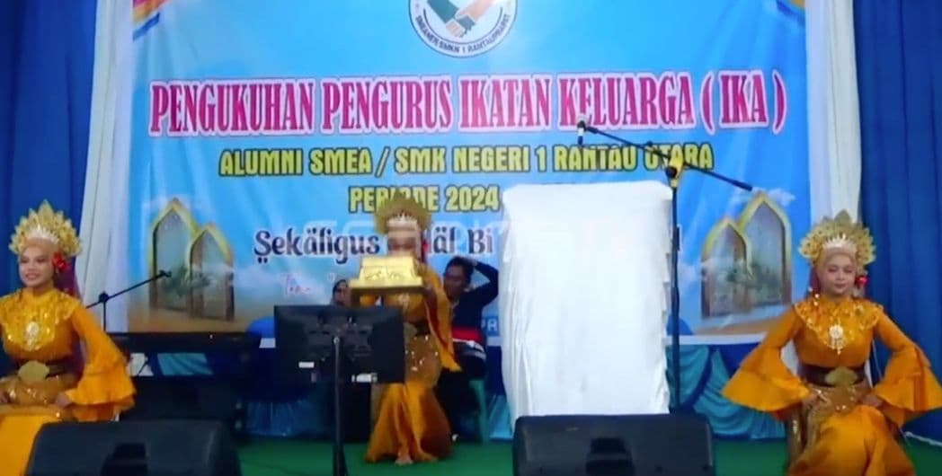 Ratusan Alumni Hadiri Pengukuhan Pengurus IKAL SMEA/SMK Negeri 1 Rantau Utara Periode 2024–2029