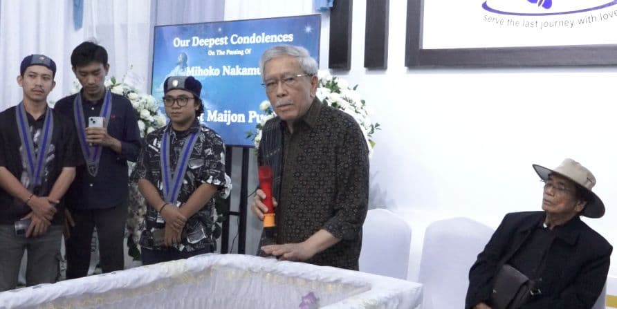 Kabar Duka: Mihoko Nakamura, Istri Prof. Bungaran Saragih Tutup Usia
